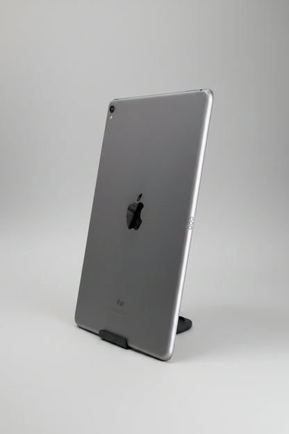 Apple iPad 9.7